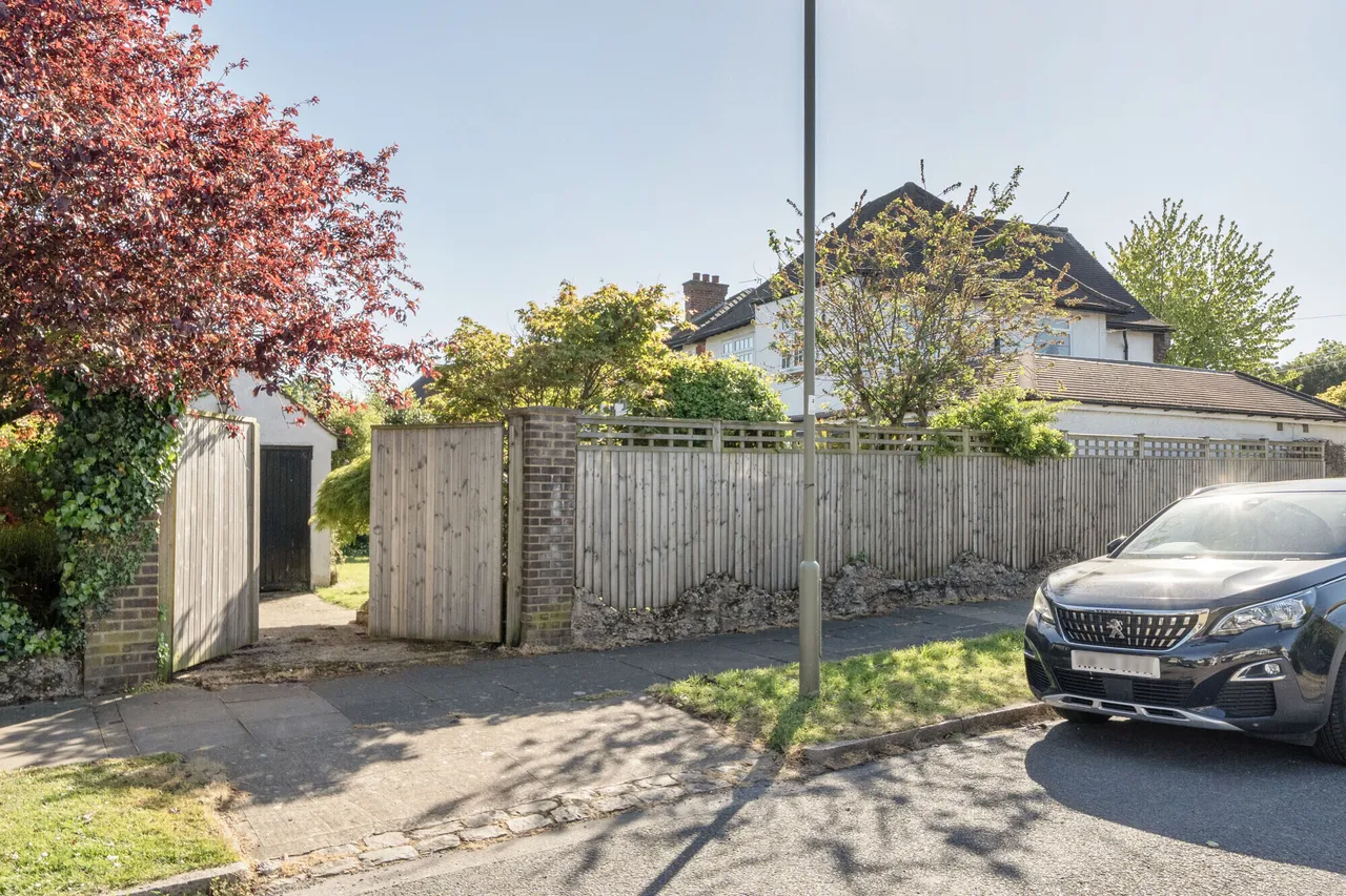 Myddelton Park, Whetstone, N20, photo 21