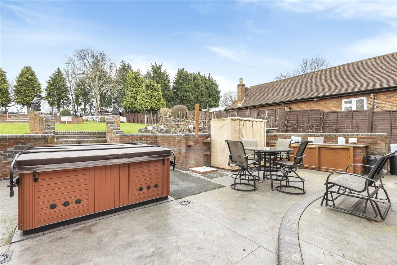 London Road, Rickmansworth, WD3, photo 26