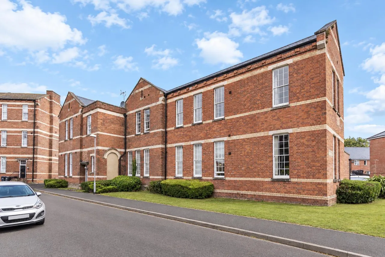 Hillier Road, Devizes, SN10, photo 12