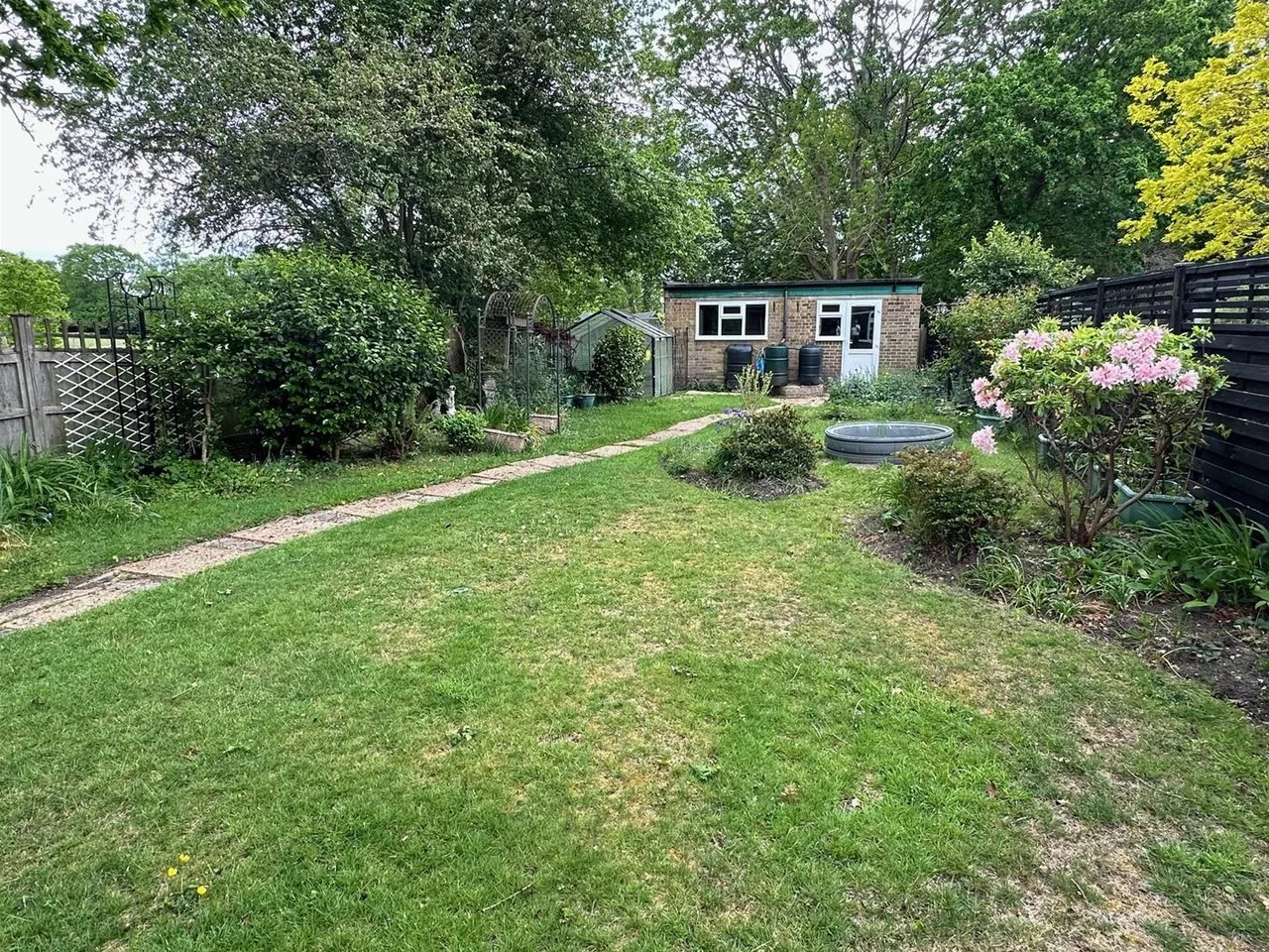 Heronfield Little Heath, Potters Bar EN6 1JA, photo 5