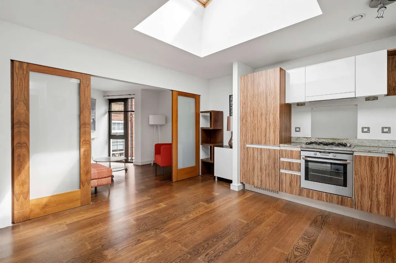 1 bed flat for sale — Morton Road, London, N1 3GF