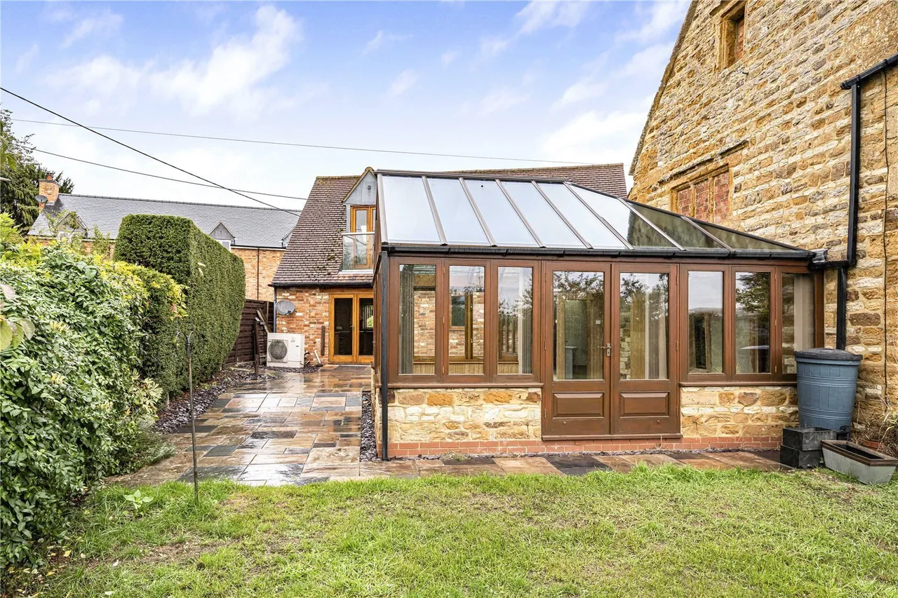 Bliss Lane, Flore, NN7, photo 14