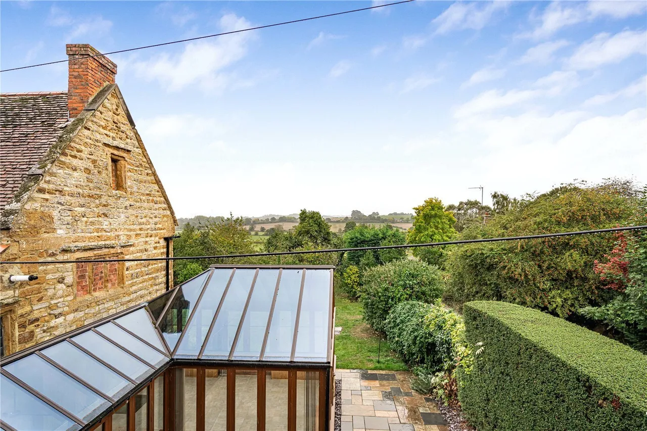 Bliss Lane, Flore, NN7, photo 16
