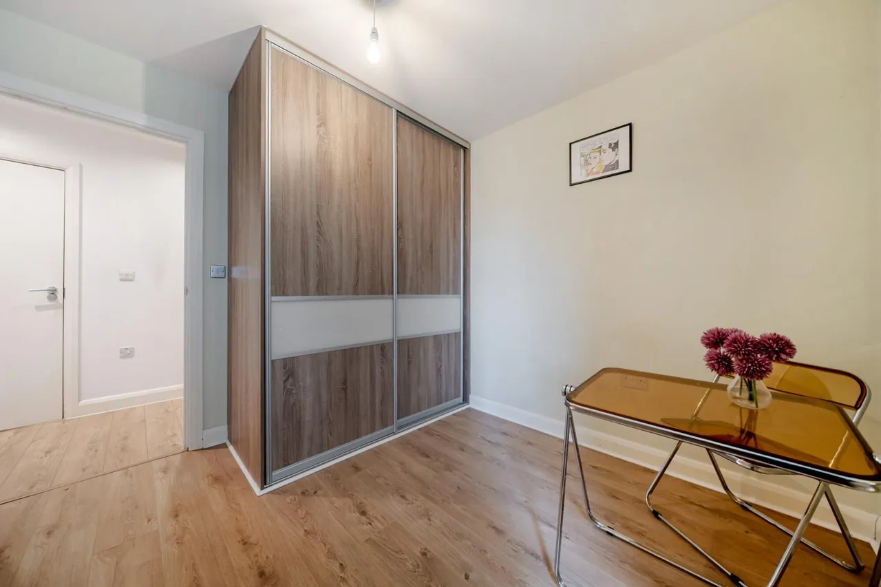 Bournemouth Road, SE15, photo 3