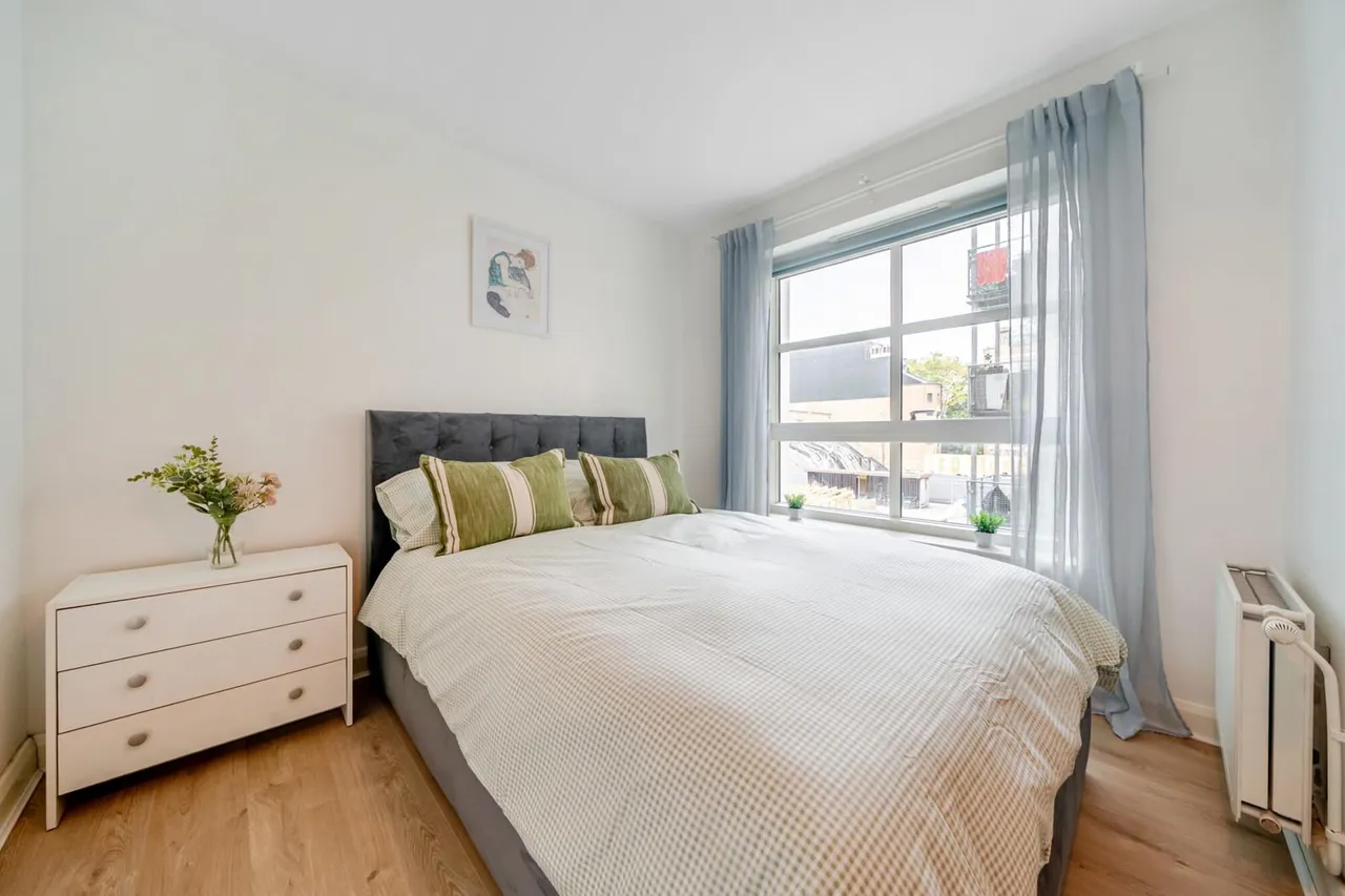 Bournemouth Road, SE15, photo 13