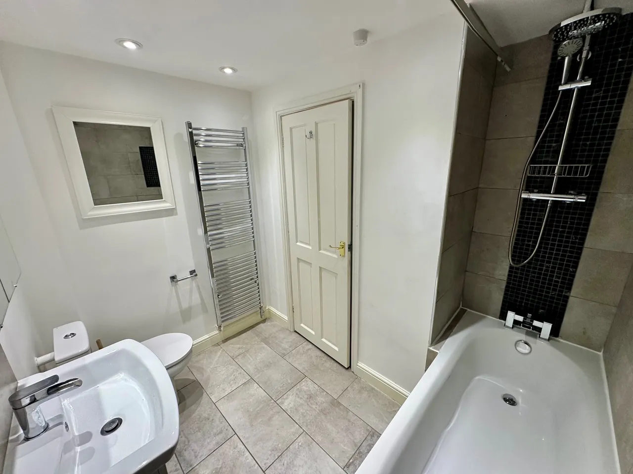 The Hall Close, Icklingham, IP28, photo 6