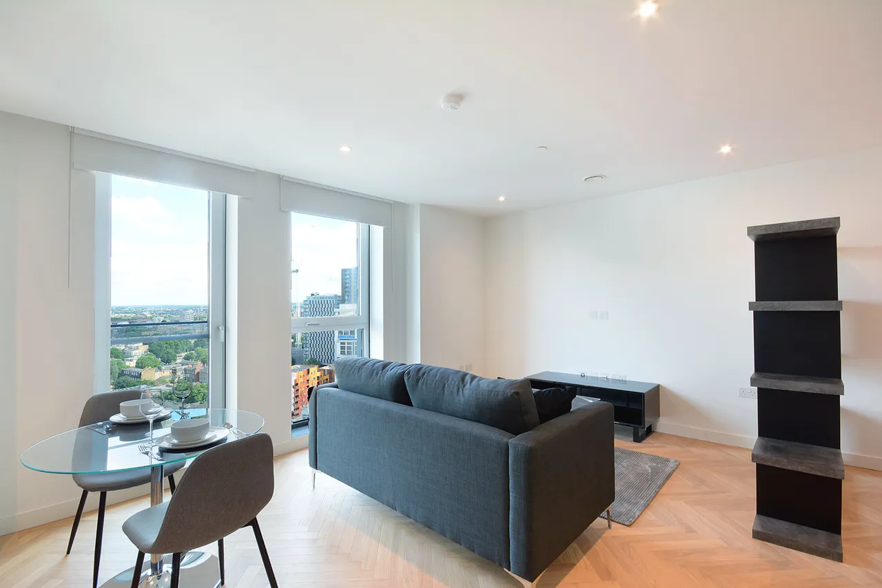 Southwark Bridge Road, SE1, photo 5
