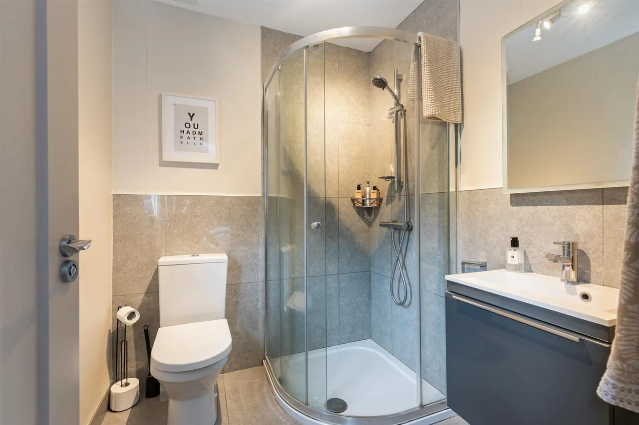 Gilnahirk Road, Belfast, BT5, photo 25