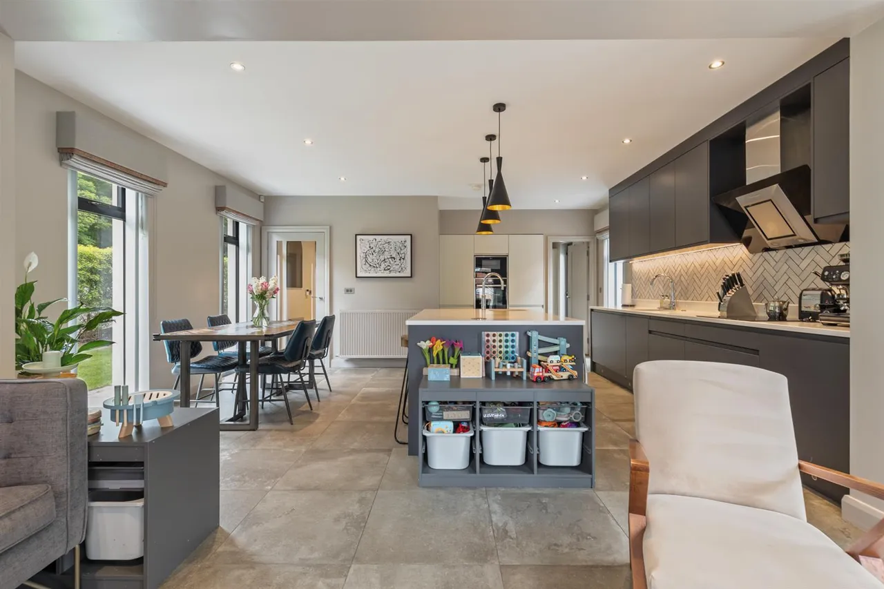 Gilnahirk Road, Belfast, BT5, photo 16