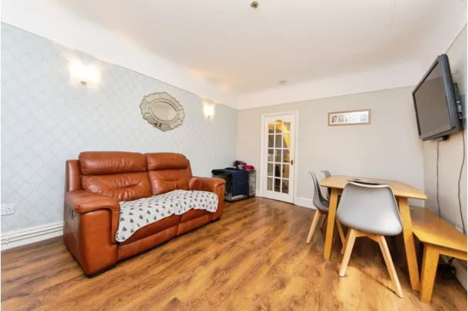 Waterloo Road, Wallasey, CH45, photo 9