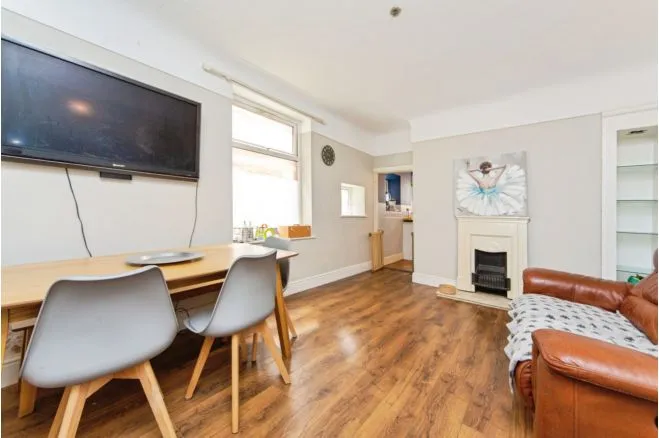 Waterloo Road, Wallasey, CH45, photo 7