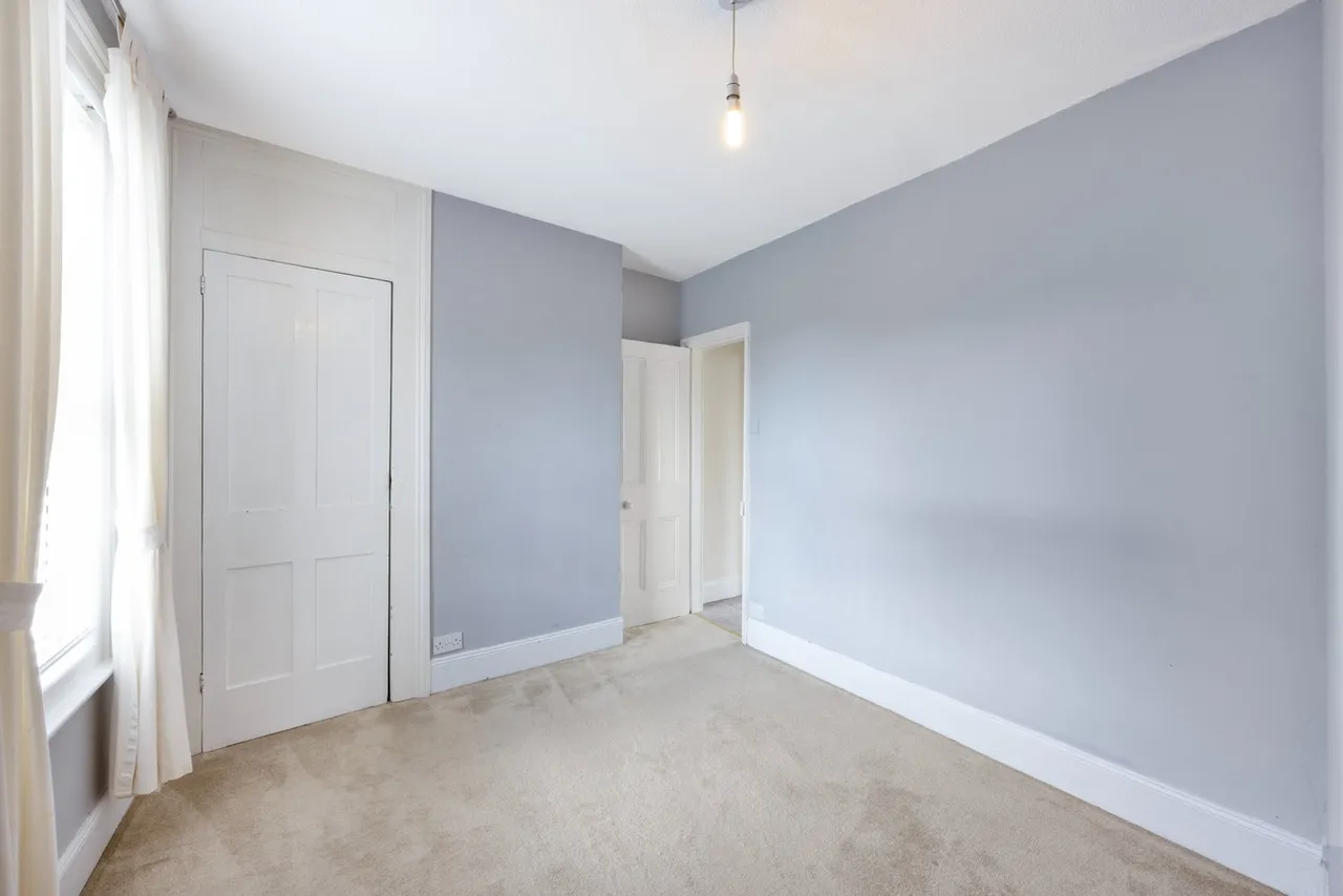 Naunton Crescent, Cheltenham, GL53, photo 12