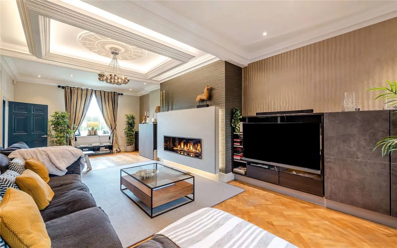 Little Rake Lane, Chorlton-by-Backford, Chester, CH2 4DH, photo 2