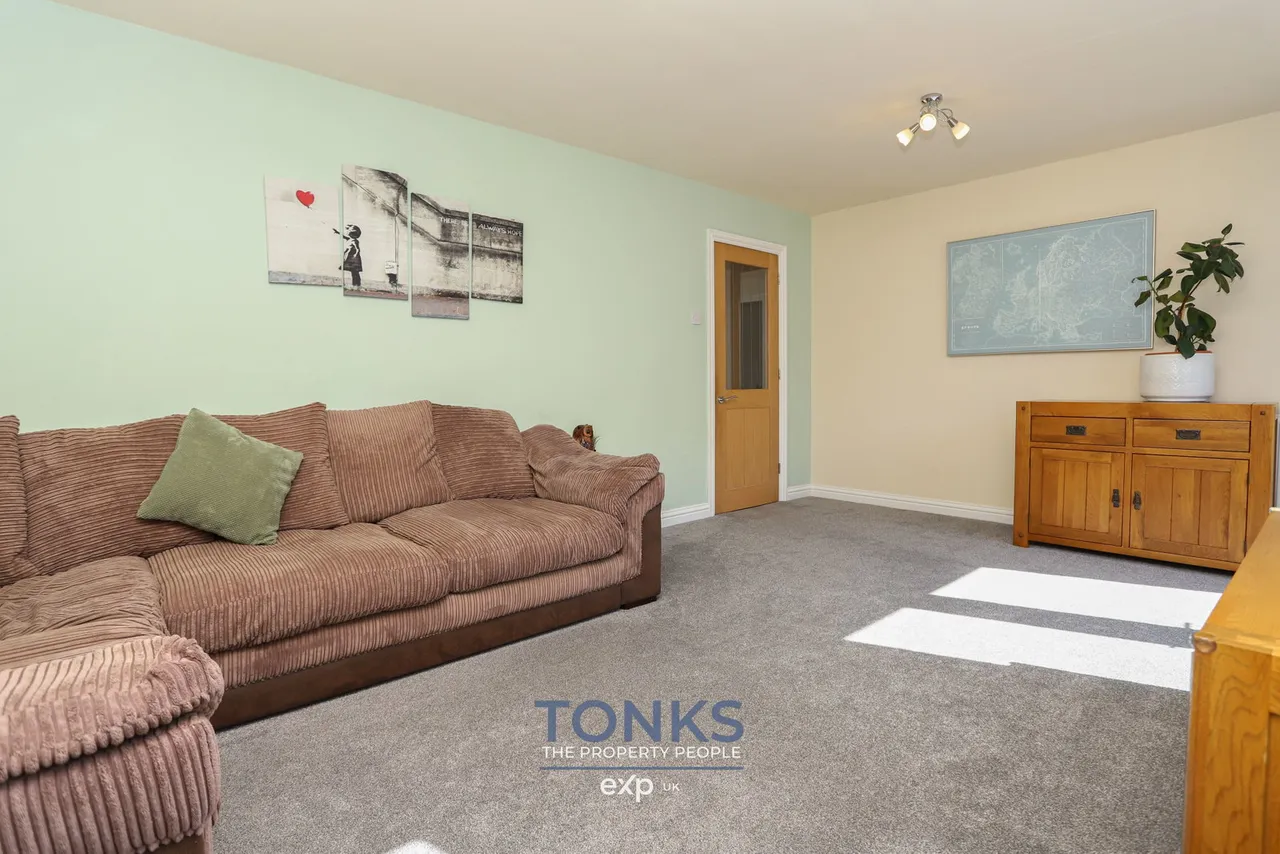 Hamilton Avenue, Halesowen, B62 8SZ, photo 9