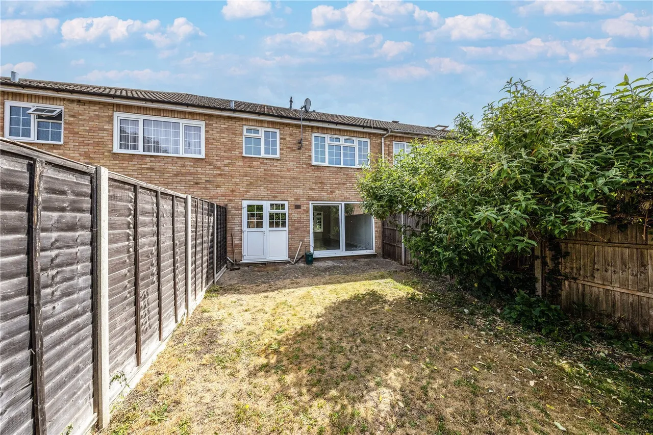 Uxbridge Road, Hampton Hill, TW12, photo 14