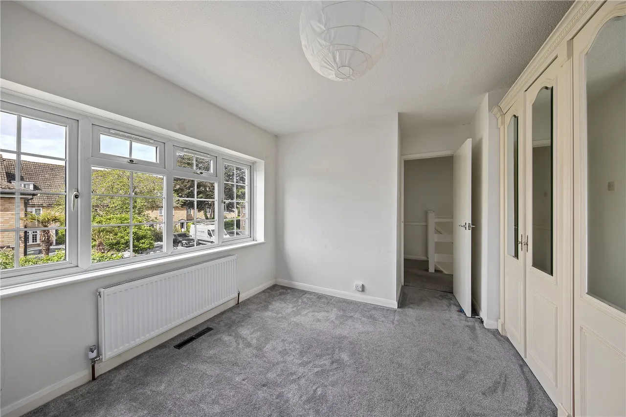 Uxbridge Road, Hampton Hill, TW12, photo 11