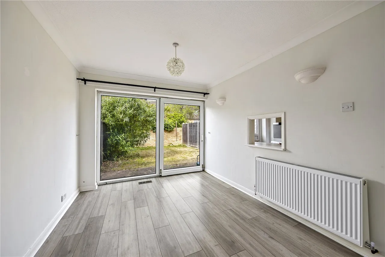 Uxbridge Road, Hampton Hill, TW12, photo 7