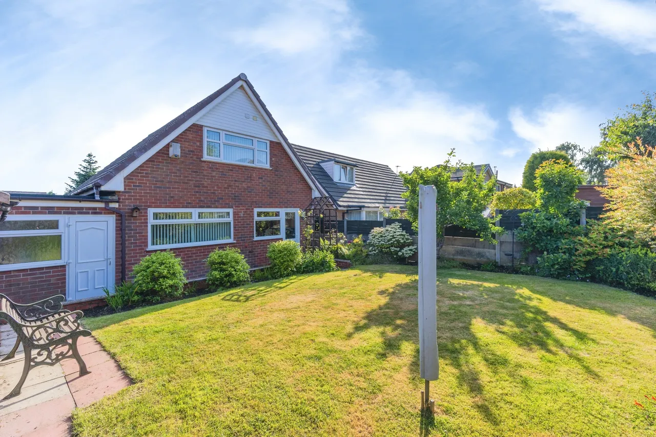 Cathedral Road, Chadderton, OL9, photo 22