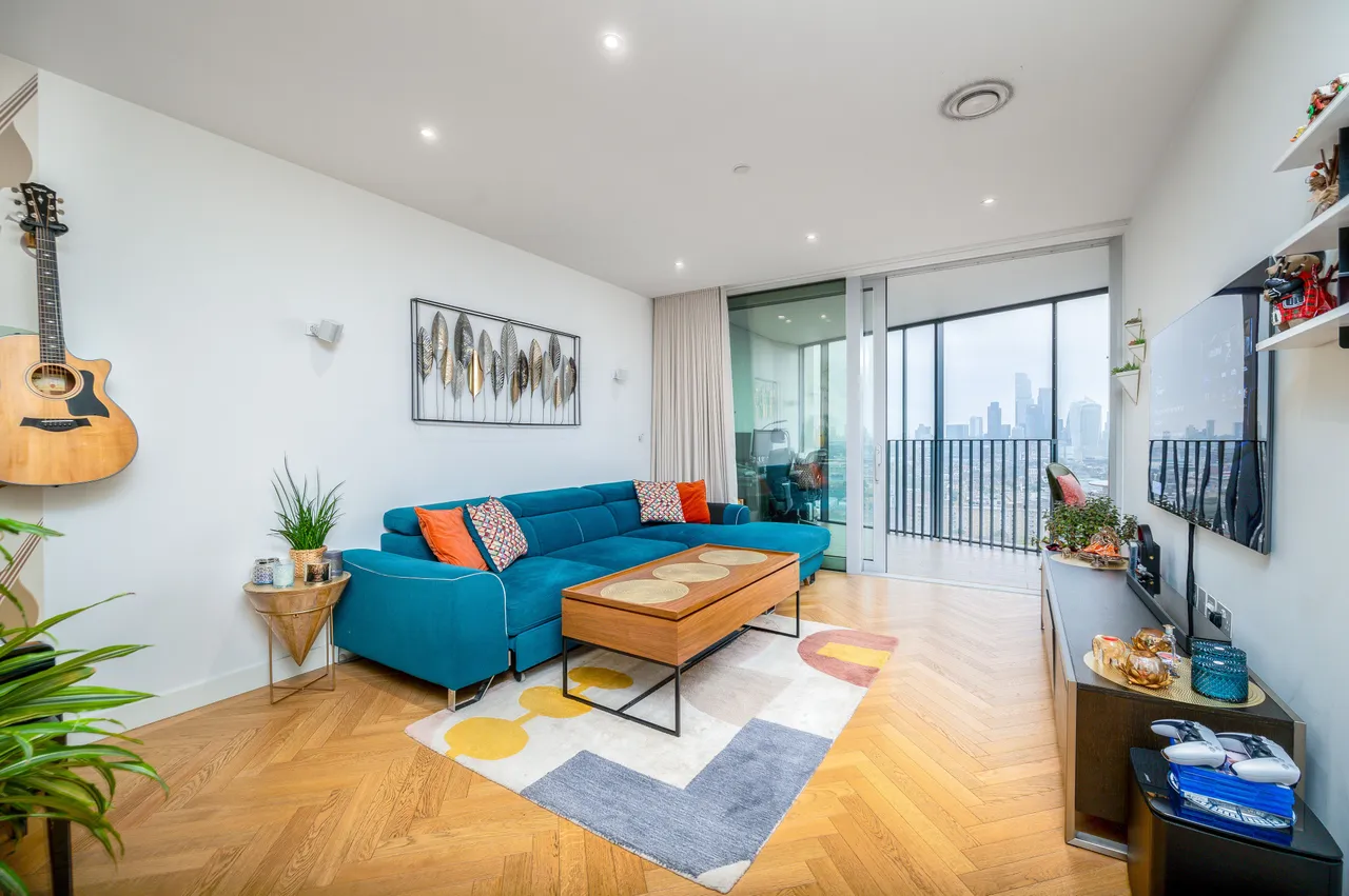 1 bed flat for sale — Apartment 2001, 251 Southwark Bridge Road, London