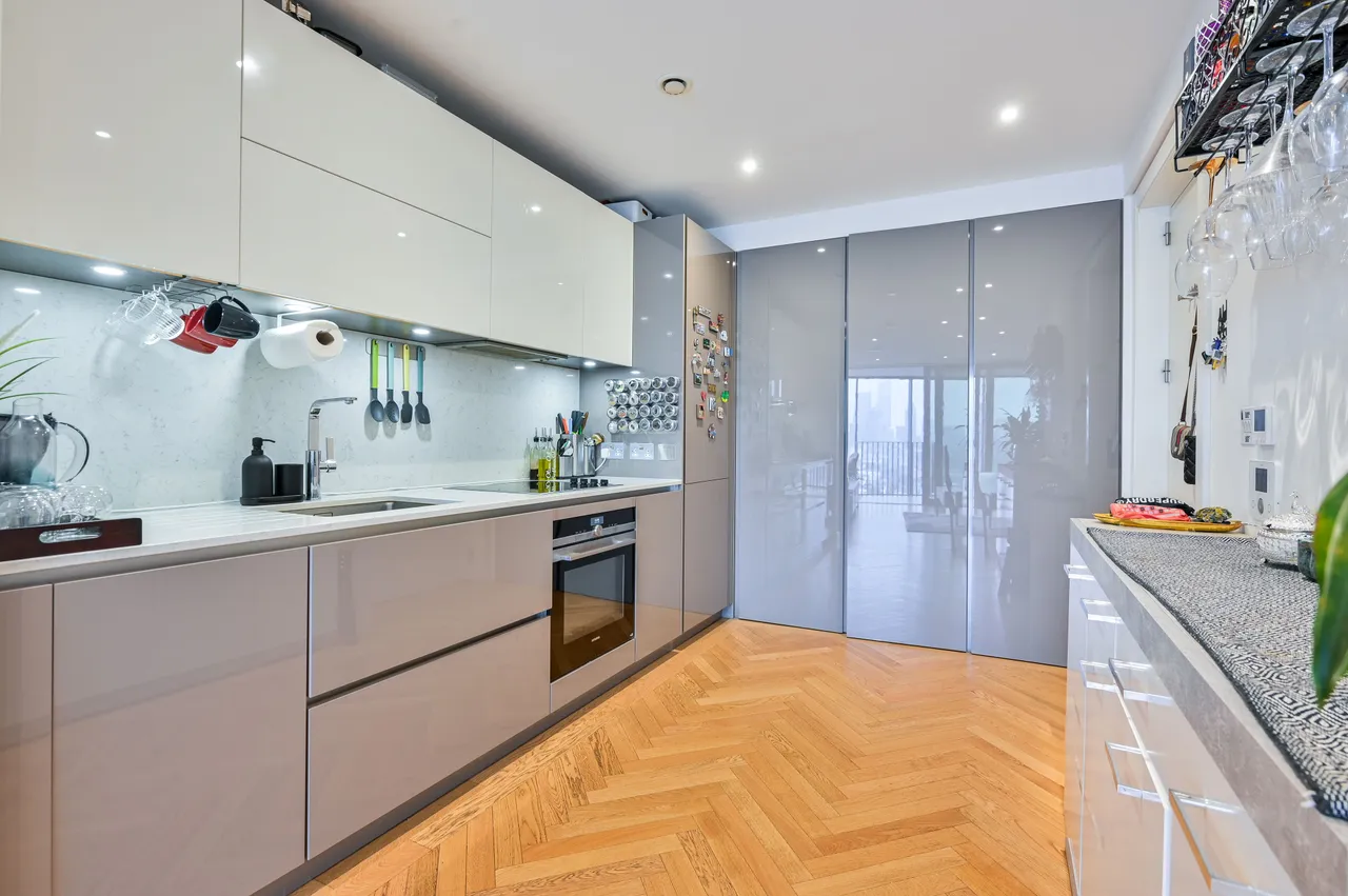 Apartment 2001, 251 Southwark Bridge Road, London, photo 4