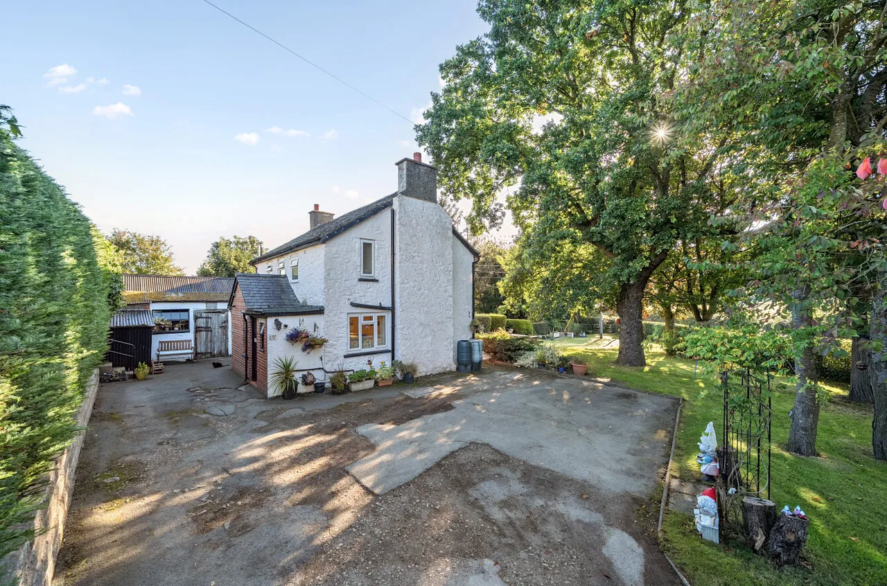 Llanfyllin, Powys, photo 2