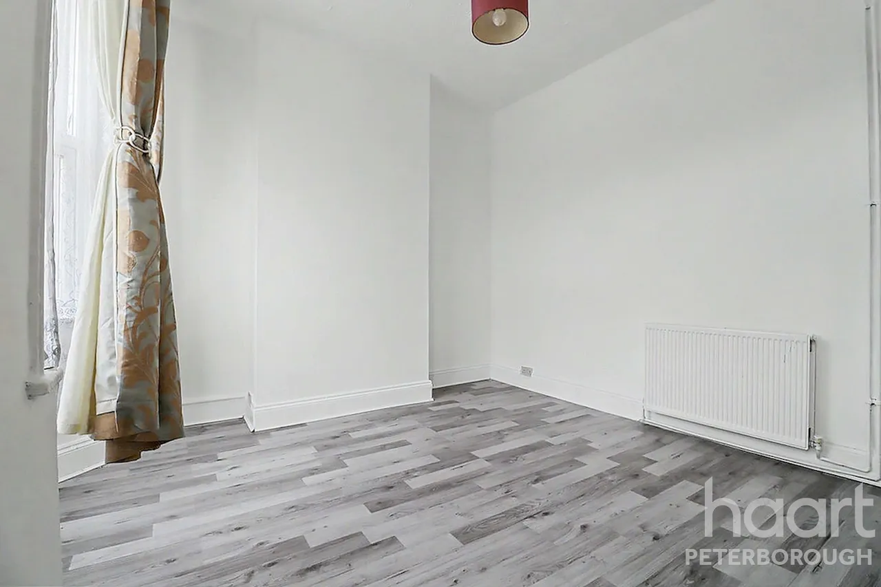 Lincoln Road, Peterborough, PE1, photo 7