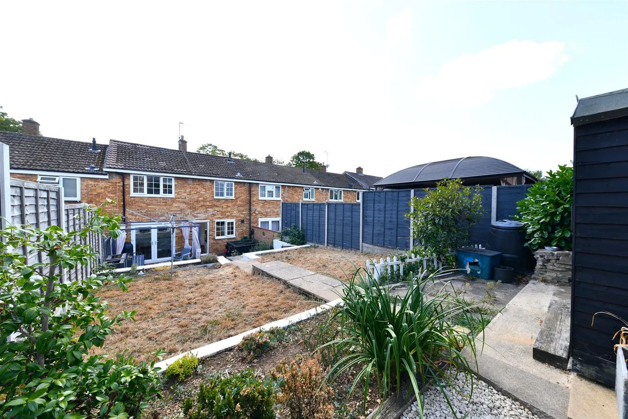 Tye End, Stevenage, Herts, SG2 8TU, photo 10