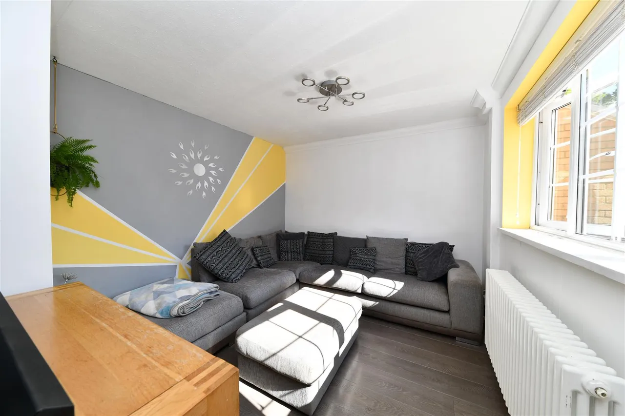 Tye End, Stevenage, Herts, SG2 8TU, photo 4