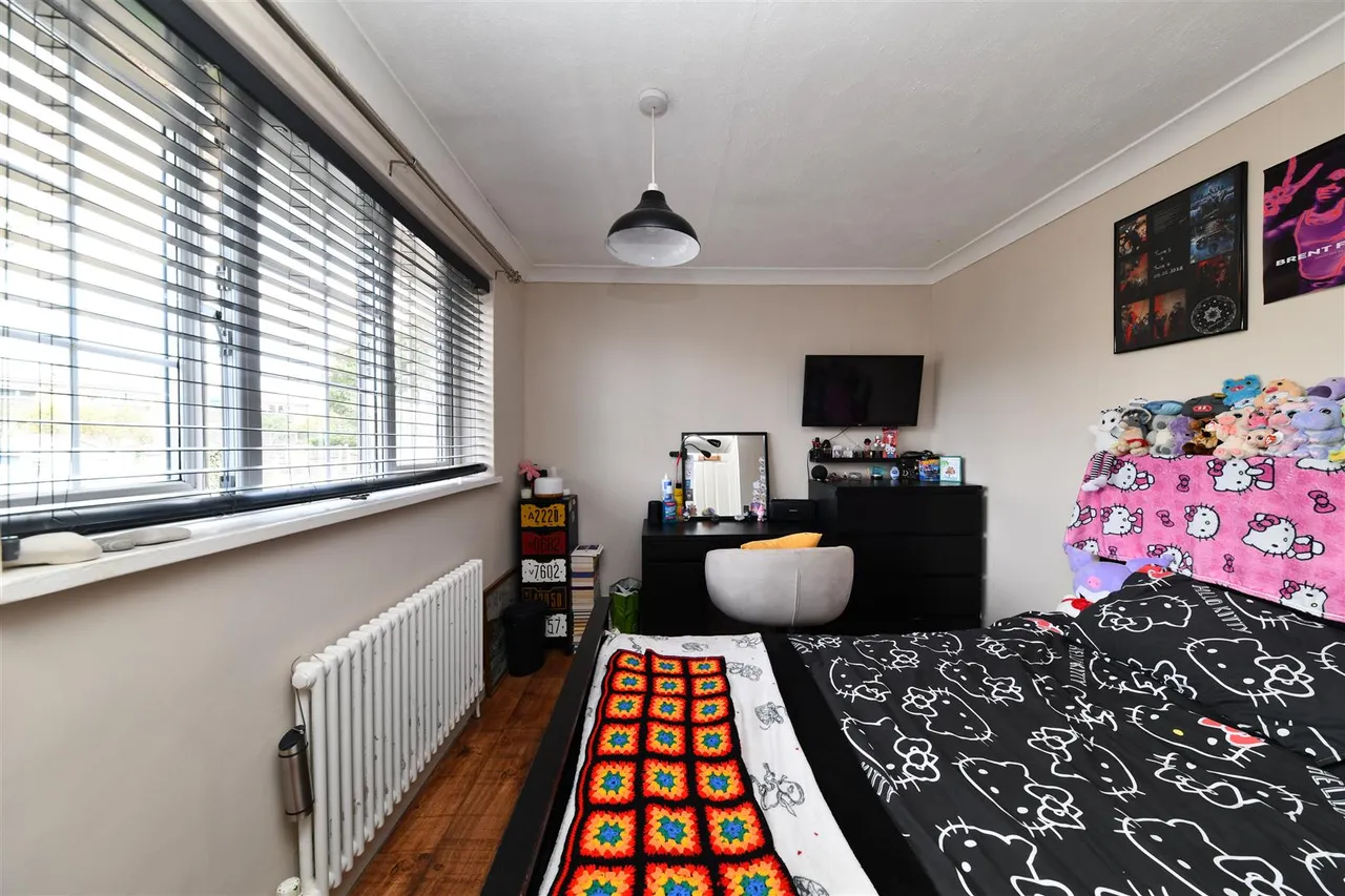 Tye End, Stevenage, Herts, SG2 8TU, photo 6