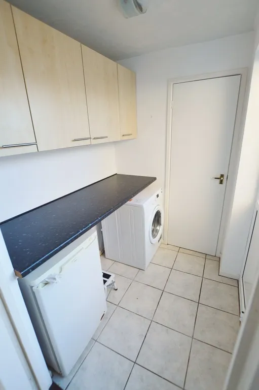Apple Tree Road, Alderholt, Fordingbridge, SP6 3EW, photo 12