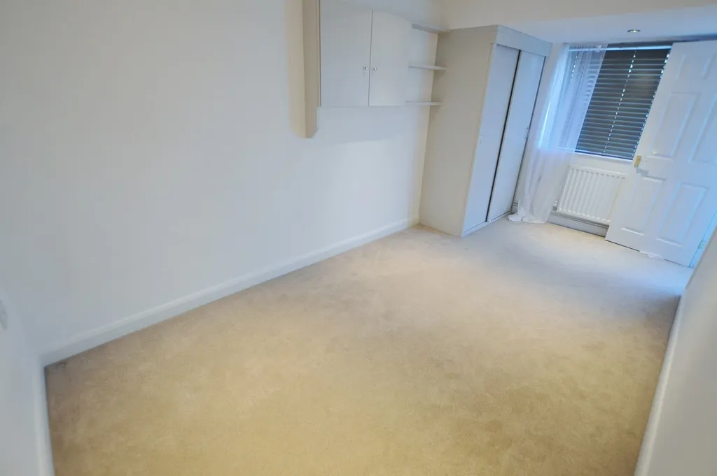 Apple Tree Road, Alderholt, Fordingbridge, SP6 3EW, photo 7