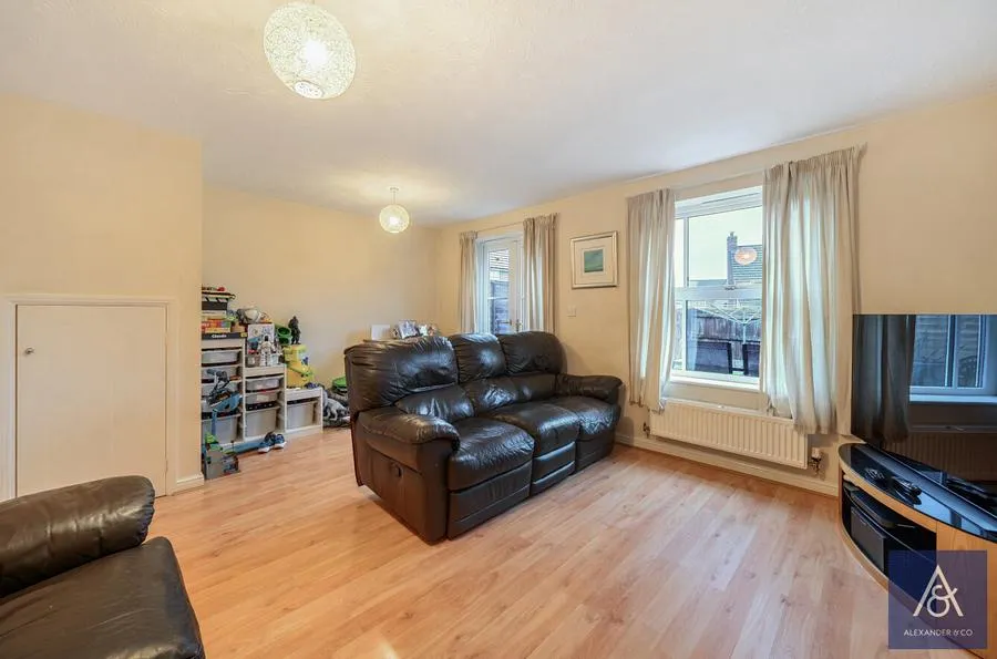 Heron Drive, Brackley, NN13, photo 5