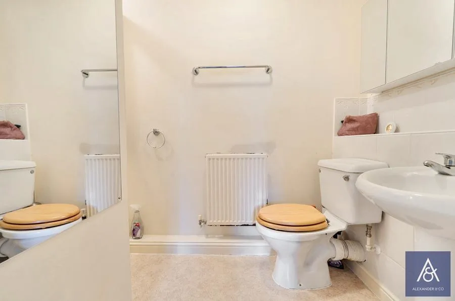 Heron Drive, Brackley, NN13, photo 13