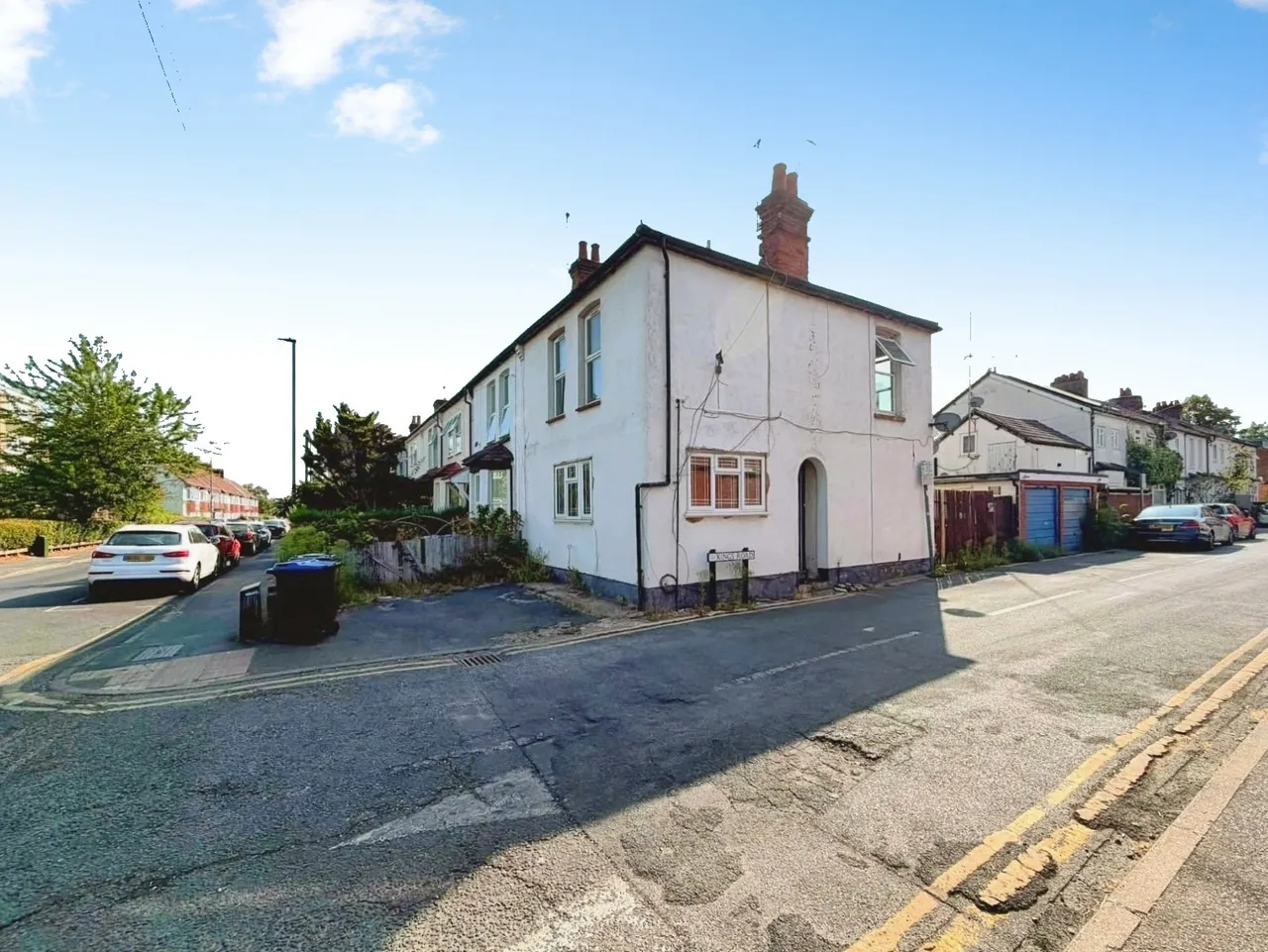 Walton Road, Woking, GU21, photo 9