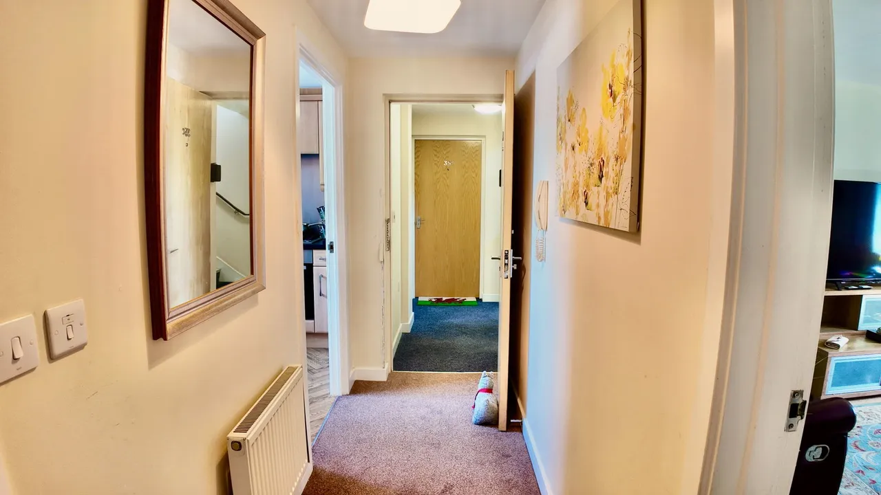 Coed Celynen Drive, Abercarn, NP11, photo 9