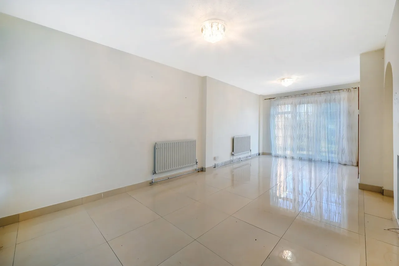 Bowness Crescent, London, SW15 3QN, photo 5