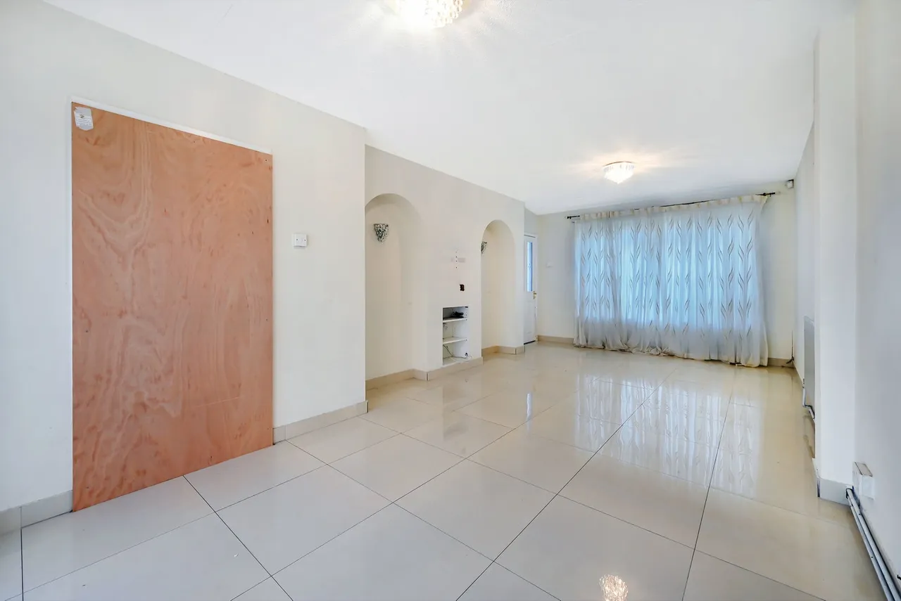 Bowness Crescent, London, SW15 3QN, photo 6