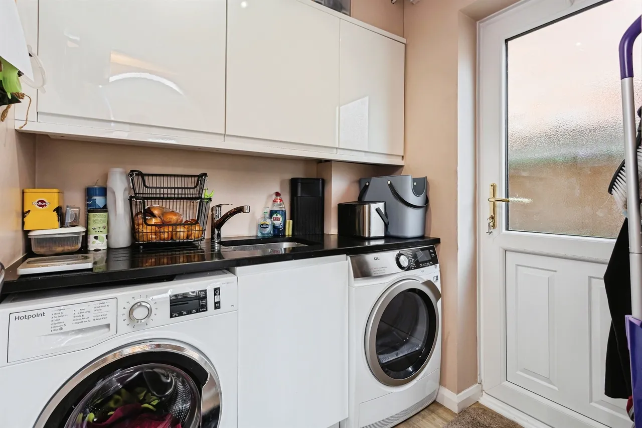 Coulstock Road, Burgess Hill, photo 4