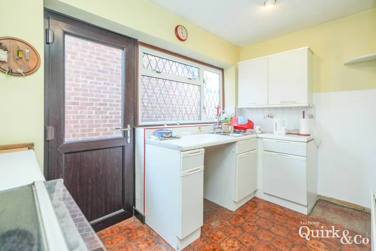 South Parade, Canvey Island, SS8, photo 4