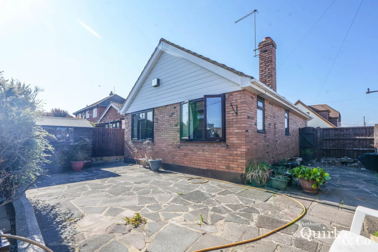 South Parade, Canvey Island, SS8, photo 11