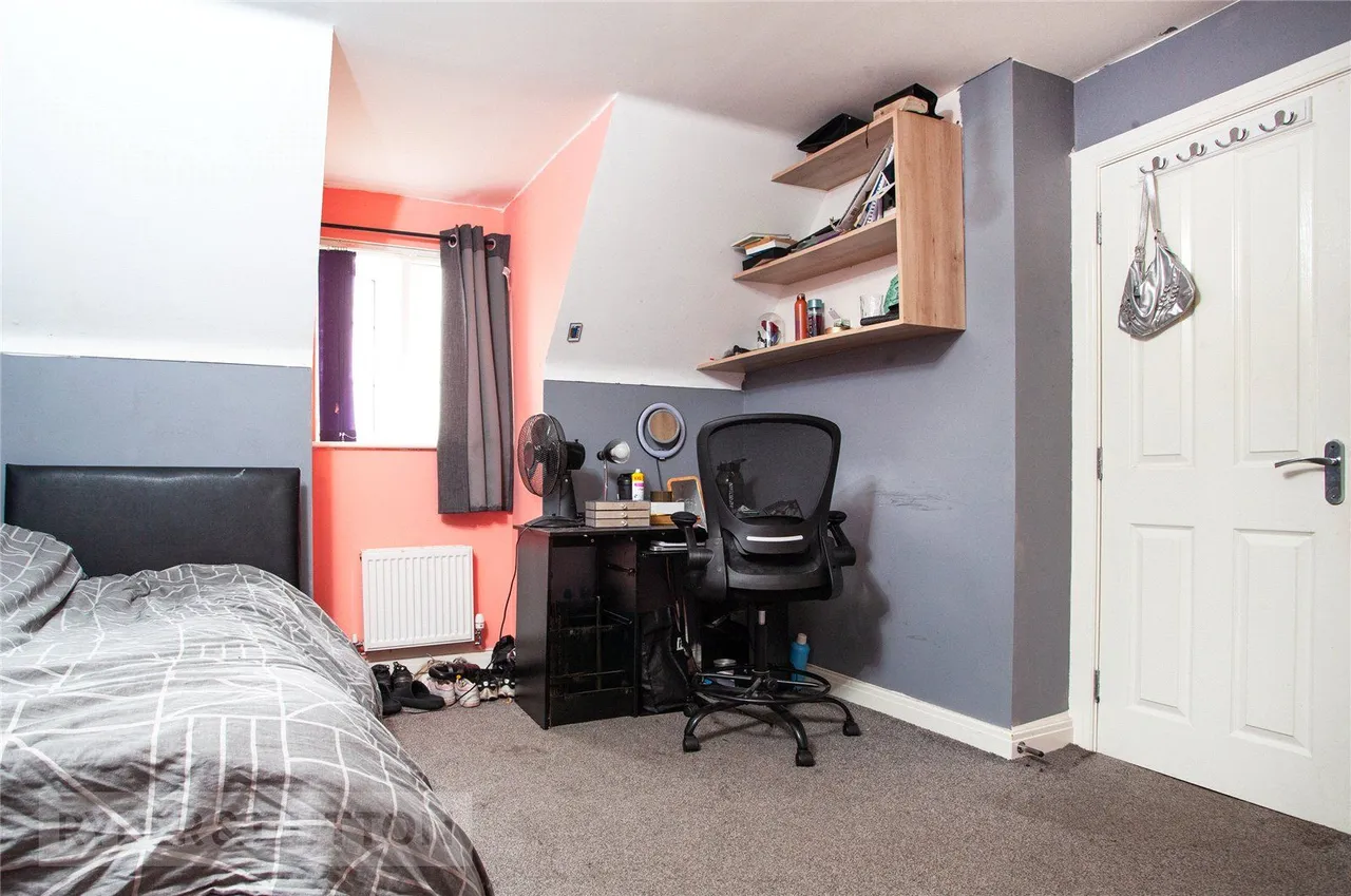 Loughrigg Drive, Middleton, M24, photo 12