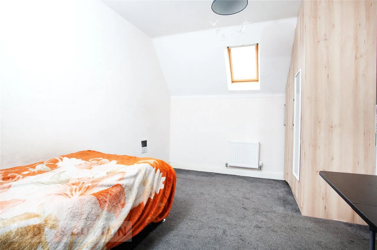 Loughrigg Drive, Middleton, M24, photo 11