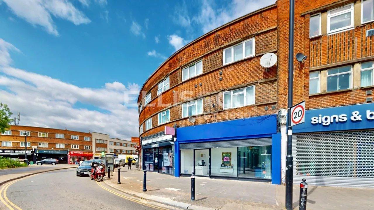 Medway Parade, Perivale, UB6, photo 23