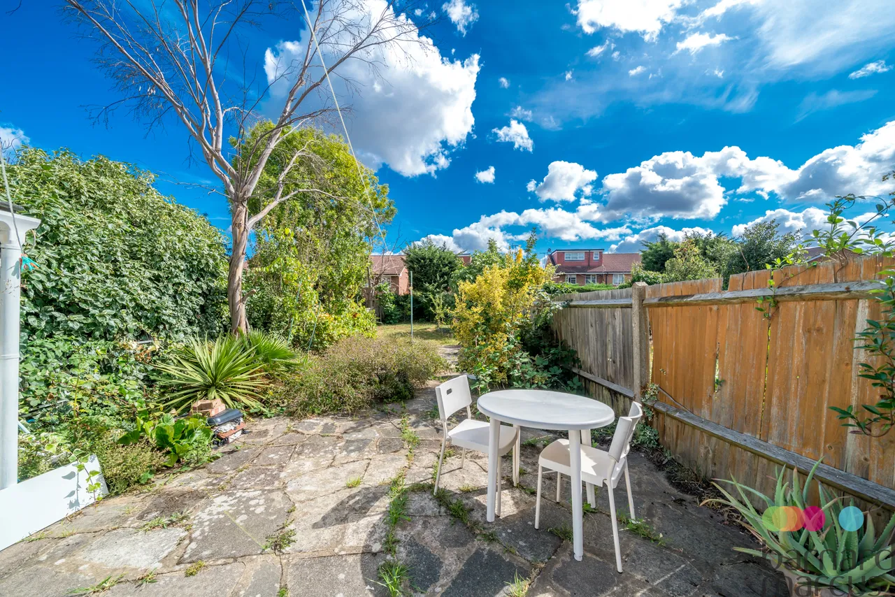 Grove Road, London, N12, photo 4
