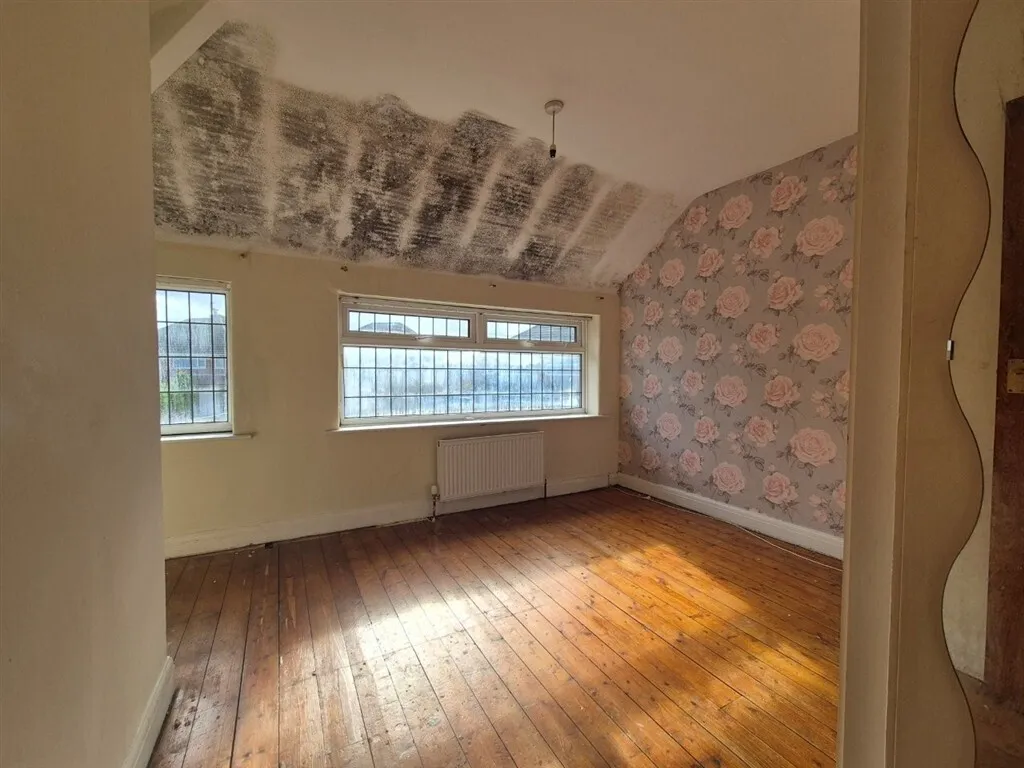 Willows Lane, Rochdale, OL16, photo 8