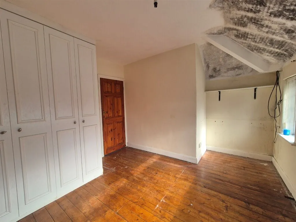 Willows Lane, Rochdale, OL16, photo 9