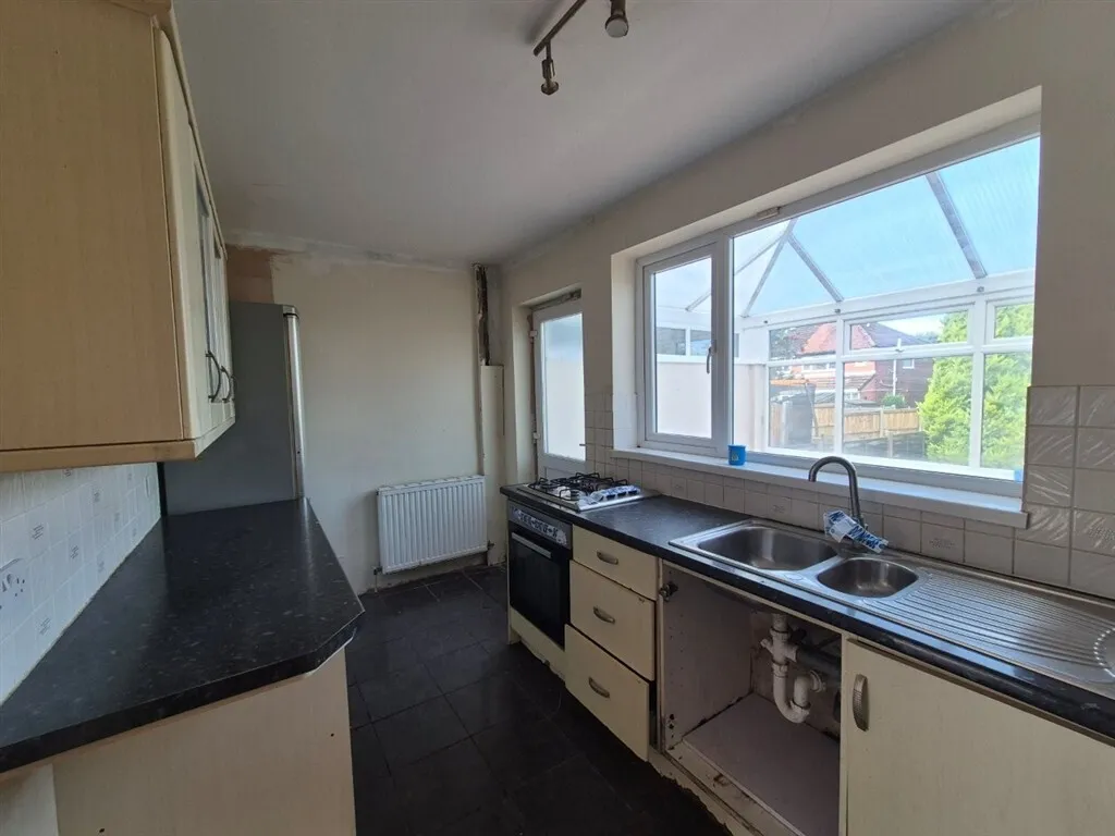 Willows Lane, Rochdale, OL16, photo 5