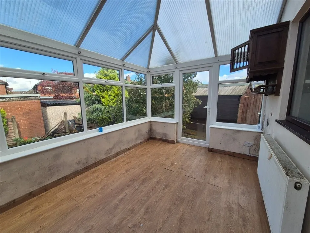 Willows Lane, Rochdale, OL16, photo 11