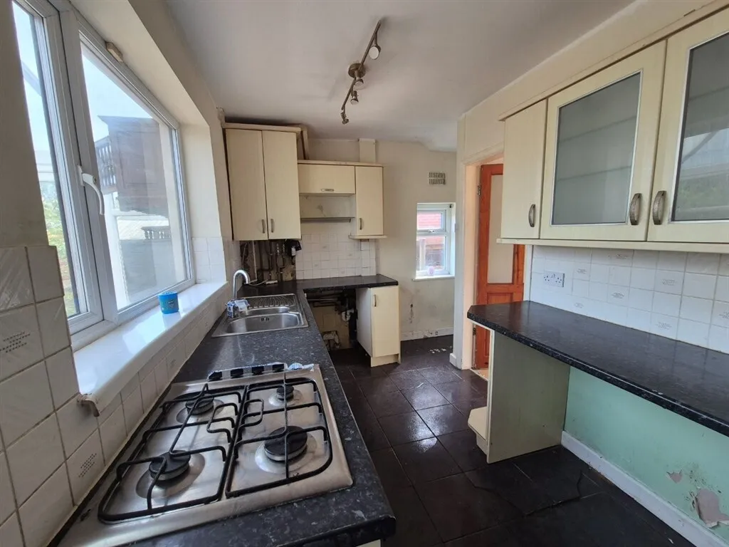 Willows Lane, Rochdale, OL16, photo 10