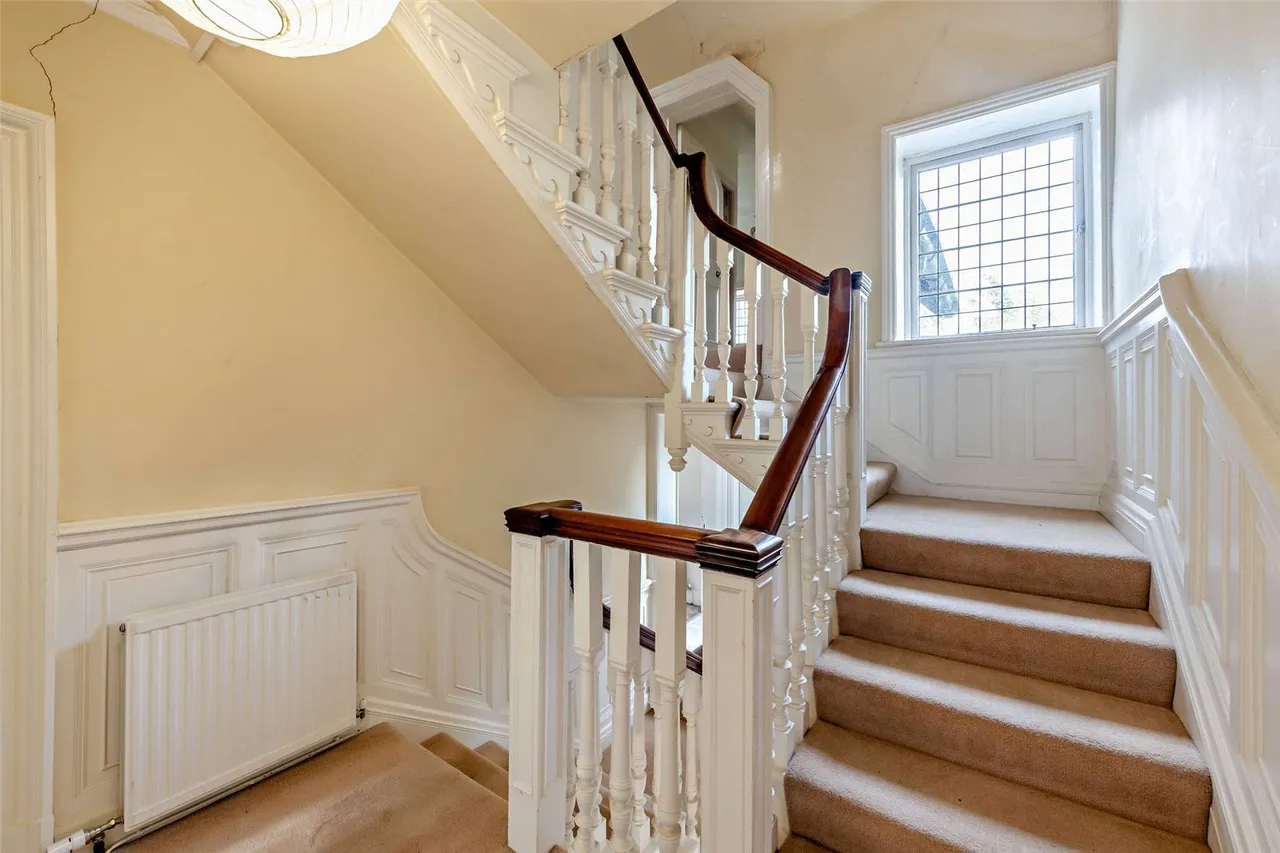 St. Georges Way, Thornton Hough, CH63, photo 22
